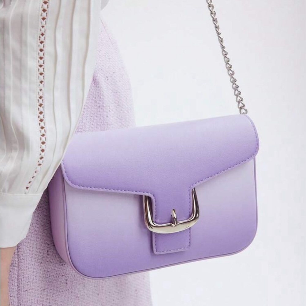 *summer clearance* Beautiful purple ombre purse.